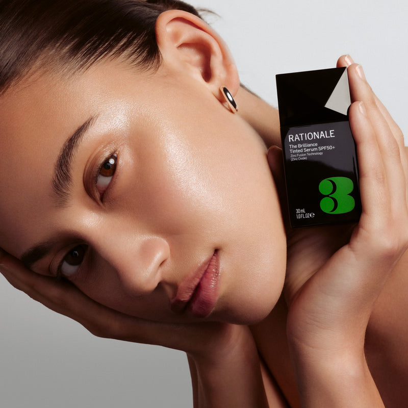 #3 The Brilliance Tinted Serum SPF50+